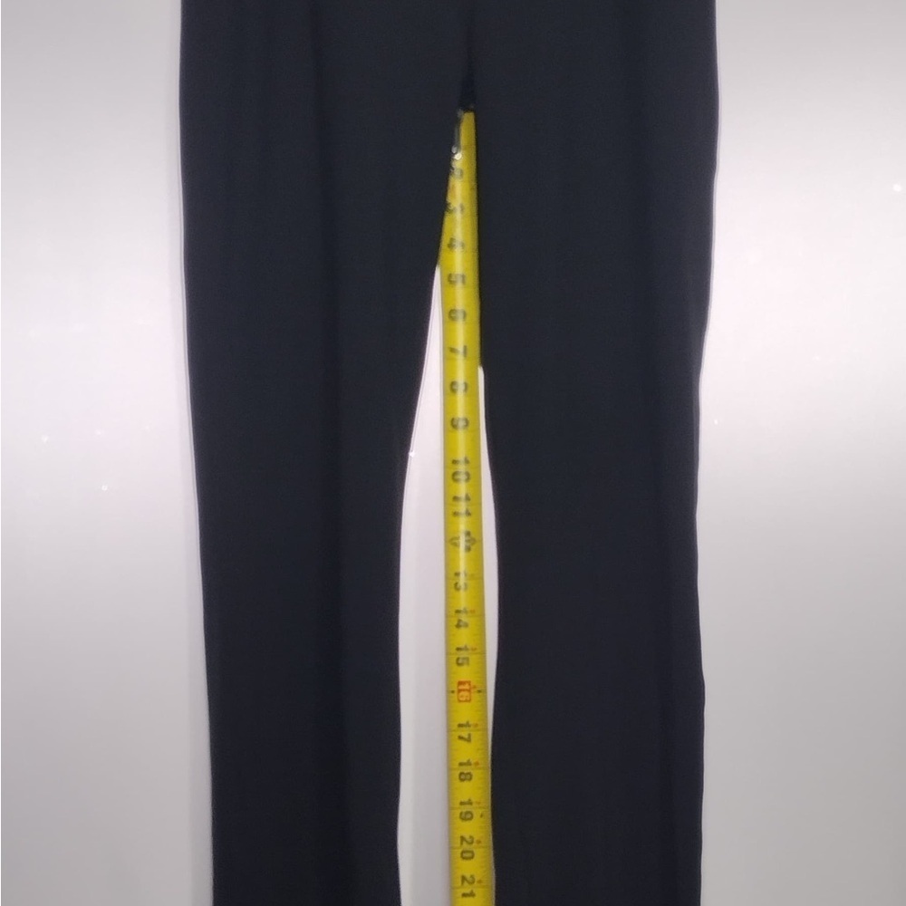 Danskin Black yoga Women's Pants size L pre owned Exellent condition - Picture 5 of 11